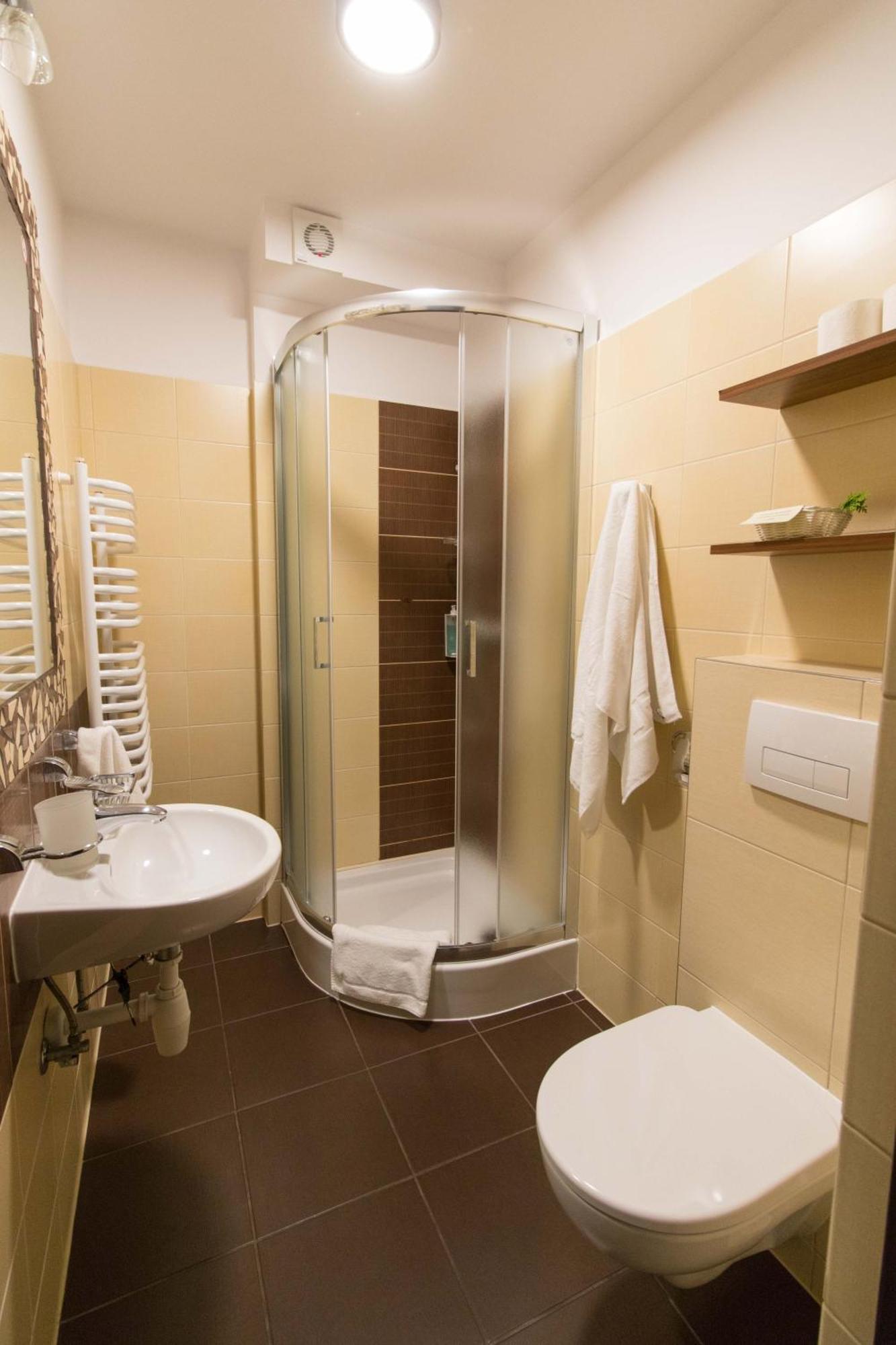 Osrodek Wypoczynkowy Iskra Hotel Piwniczna-Zdroj Szoba fotó